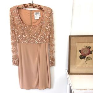 Badgley Mischka Vintage Beaded Lace Dress in Blush Sz 6